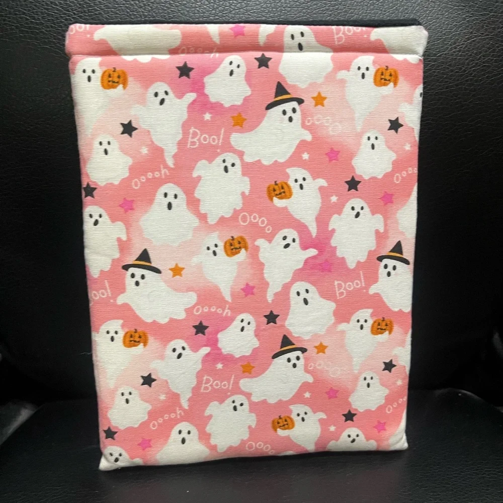 Pink Ghost Pattern Kindle Sleeve
